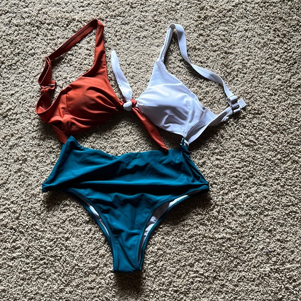 Color block swimsuit